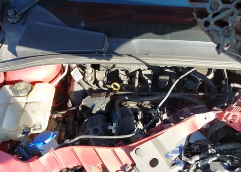 2015 Ford Focus Se z USA, uszkodzony, nr VIN 1FADP3F24FL355449